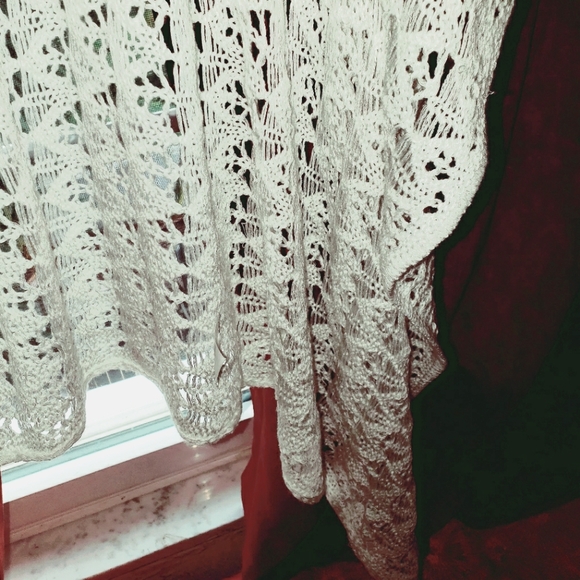 Knitted long cardigan by Charming Charlie. Size S - Picture 3 of 6